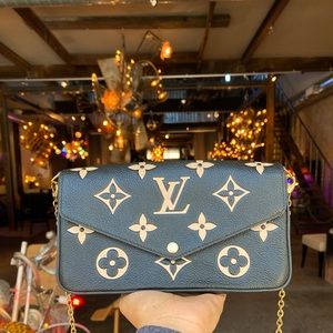 Louis Vuitton Felice Pochette